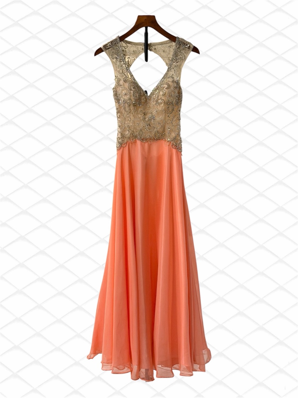The Beautiful Collection For Fantastic Finds Formal Coral Beaded Gown In Size 0.